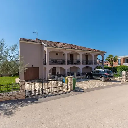 Apartments Morena Novigrad  Exterior photo